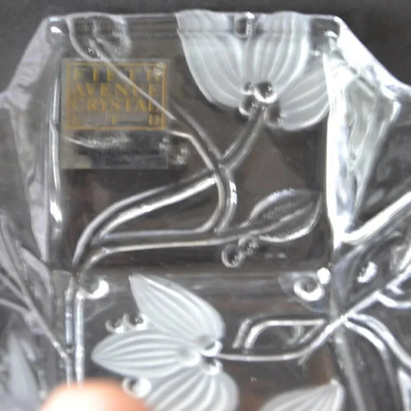 Fifth Ave Crystal Patterned bowl and plate set - Picture 4 of 6